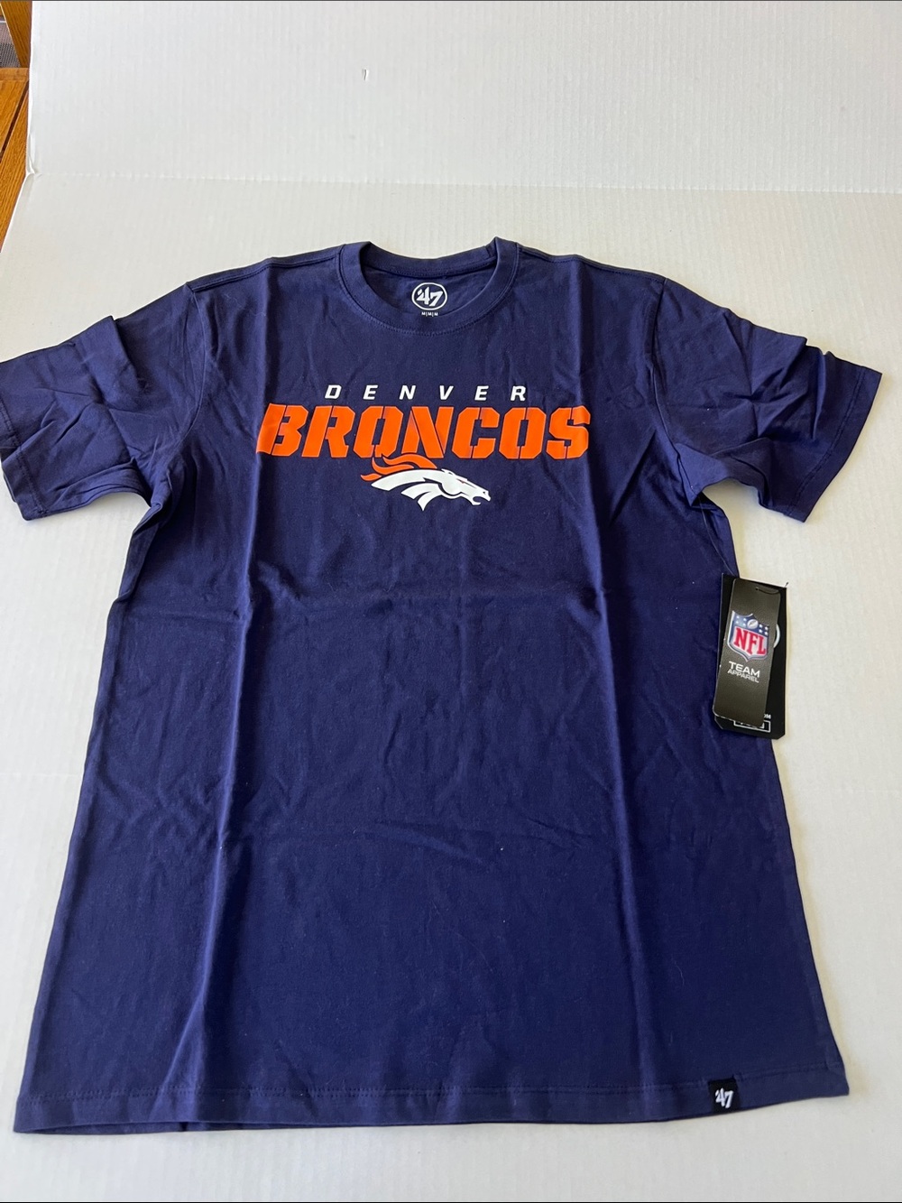47 Denver Broncos Navy T-Shirt with Orange and White Logo Size M NWT